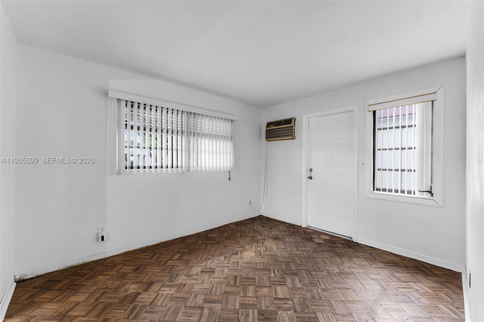 11401 Southwest 57th Street Miami, FL 33173 - Photo 16 of 35