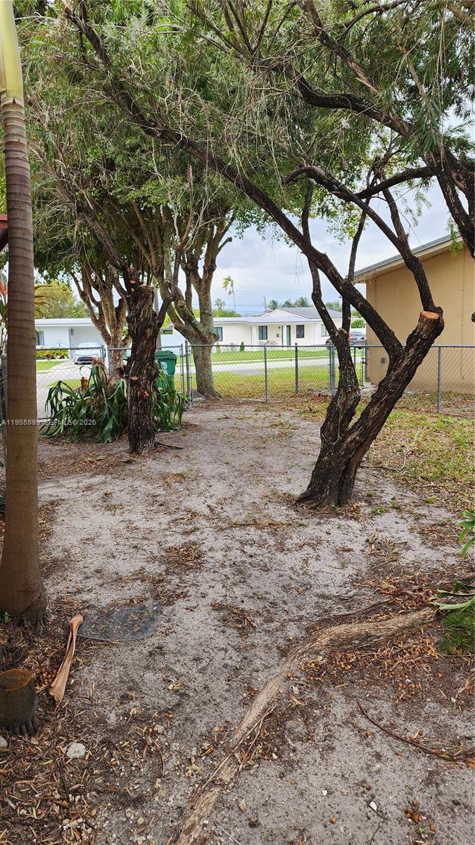 11401 Southwest 57th Street Miami, FL 33173 - Photo 31 of 35