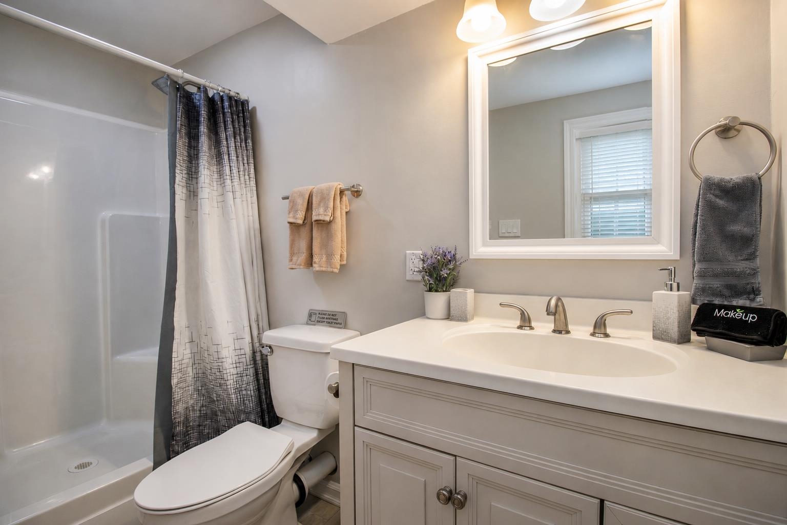 72 Chester Road Derry, NH 03038 - Photo 40 of 59 Gallery Image 40