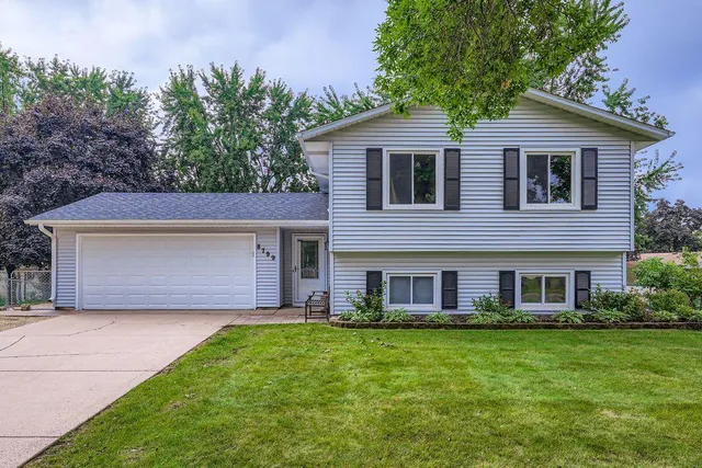 $389,900 | 8799 Indian Boulevard South, Cottage Grove, MN 55016