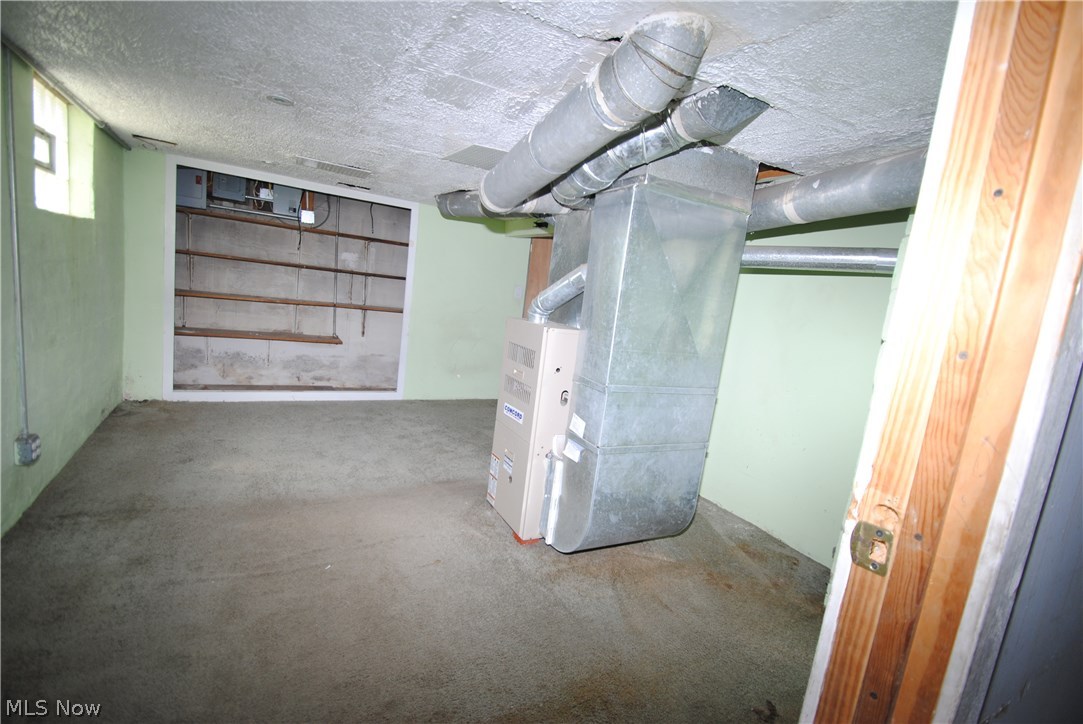 14713 Granger Road Maple Heights, OH 44137 - Photo 9 of 13 Gallery Image 9