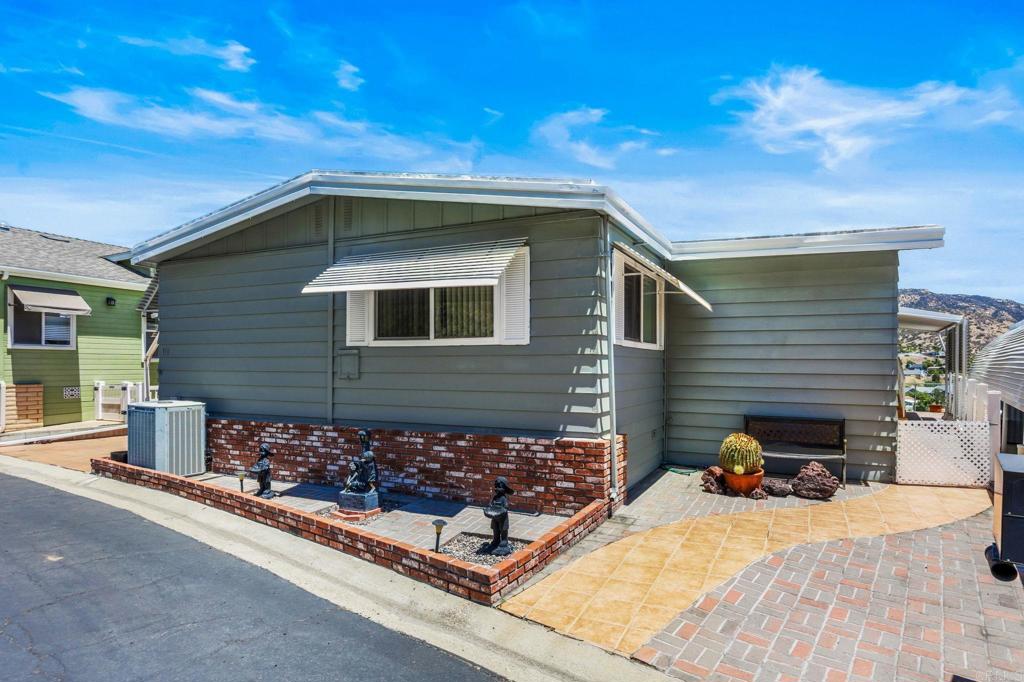 9500 Harritt Road Lakeside, CA 92040 - Photo 2 of 49