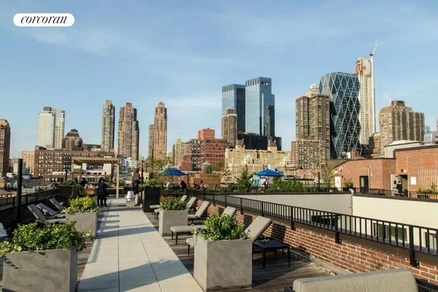 $1,295,000 | 416 West 52nd Street, Unit 704 | Hell's Kitchen