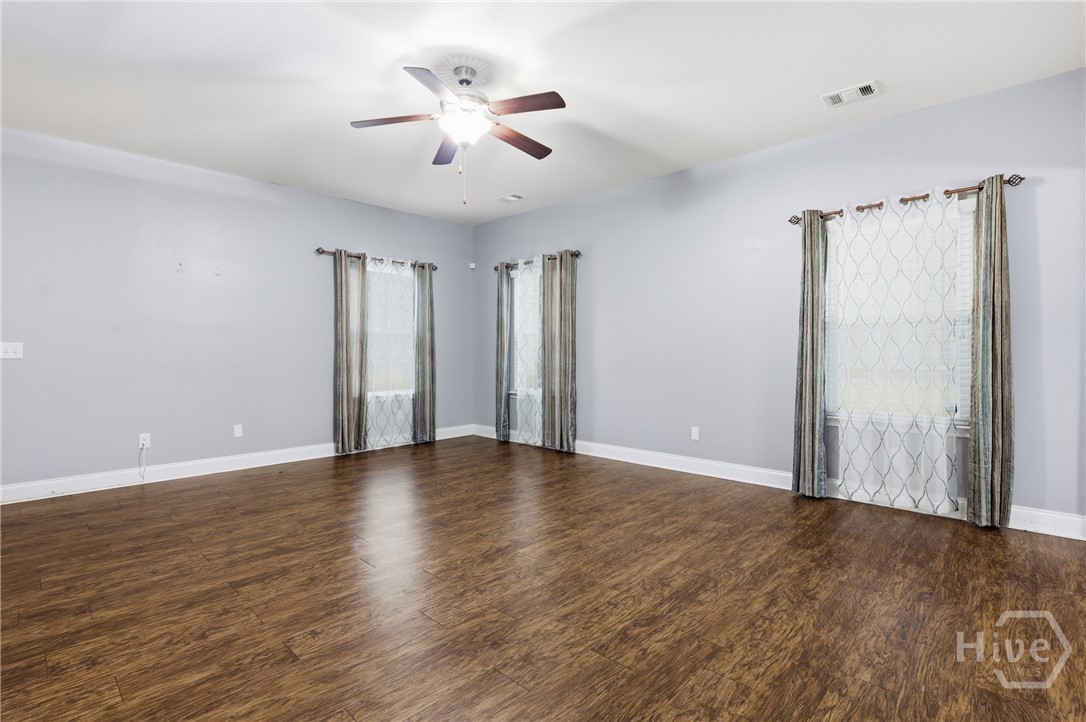 25 Frank Edwards Road Ellabell, GA 31308 - Photo 12 of 31 Large airy great room