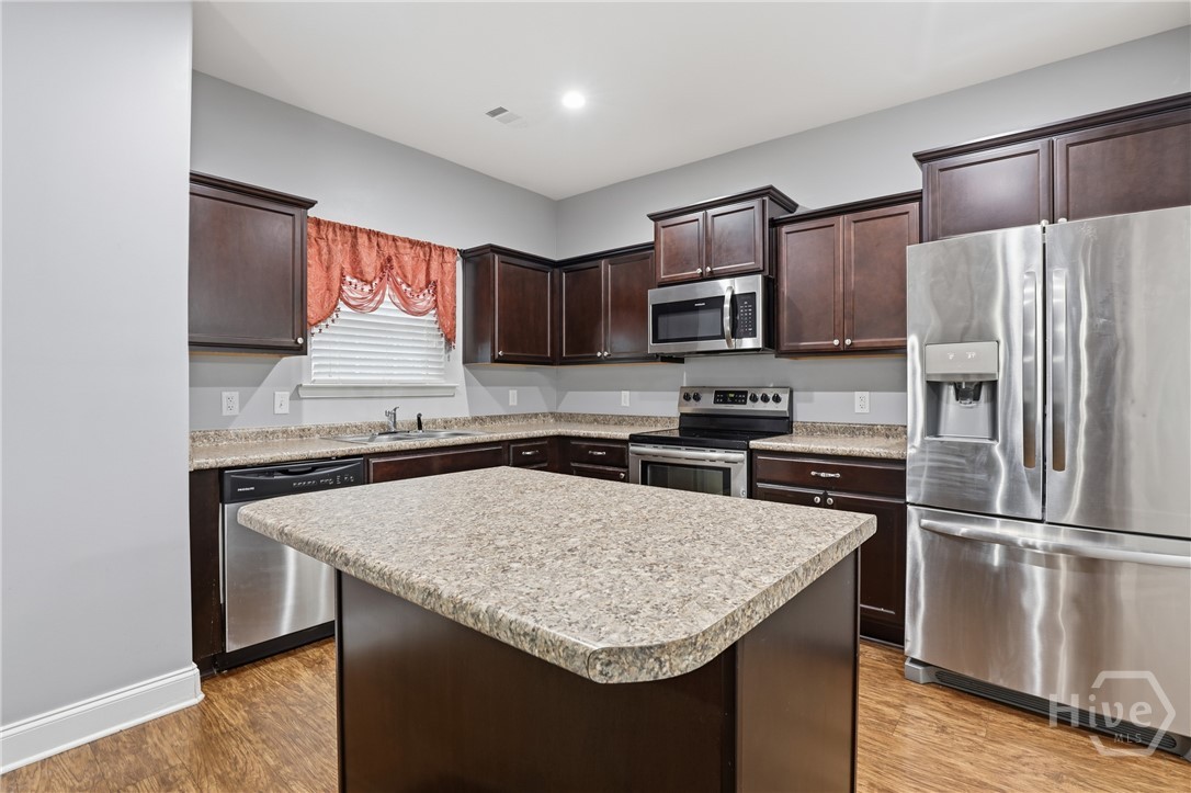 25 Frank Edwards Road Ellabell, GA 31308 - Photo 4 of 31