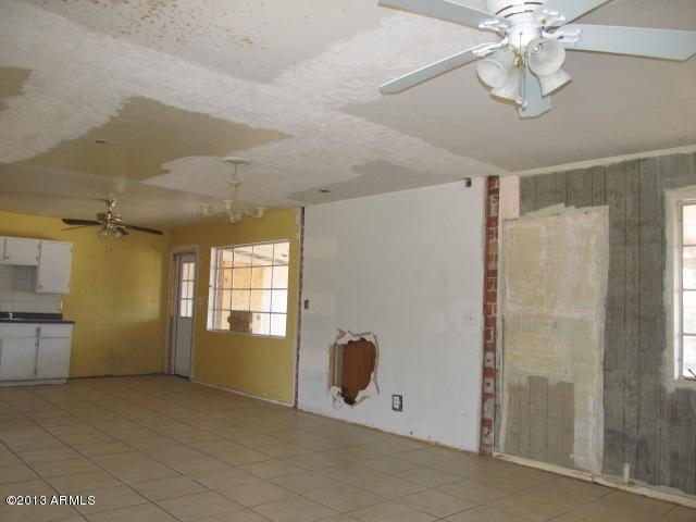 3313 West Ocotillo Road Phoenix, AZ 85017 - Photo 23 of 36 023-137577 - dining area two