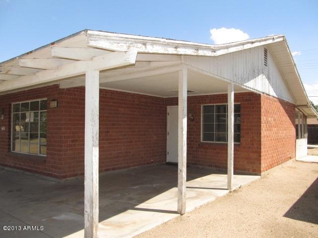 3313 West Ocotillo Road Phoenix, AZ 85017 - Photo 7 of 36 008