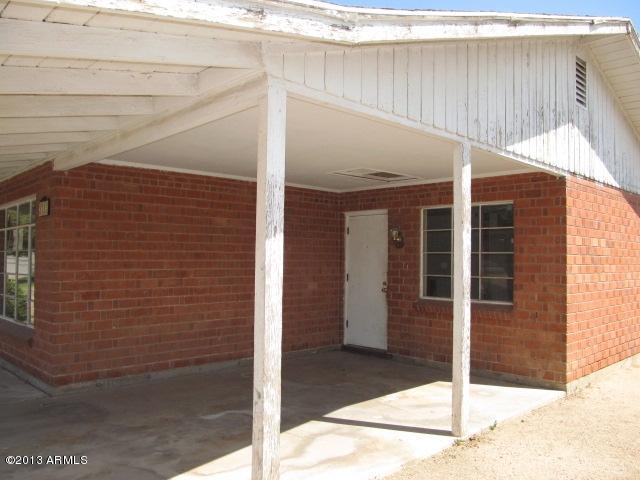3313 West Ocotillo Road Phoenix, AZ 85017 - Photo 9 of 36 010