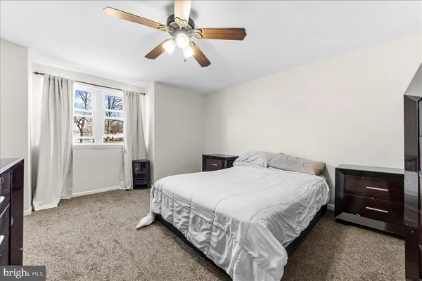 $219,900 | 2313 Delmar Drive, Folcroft, PA 19032