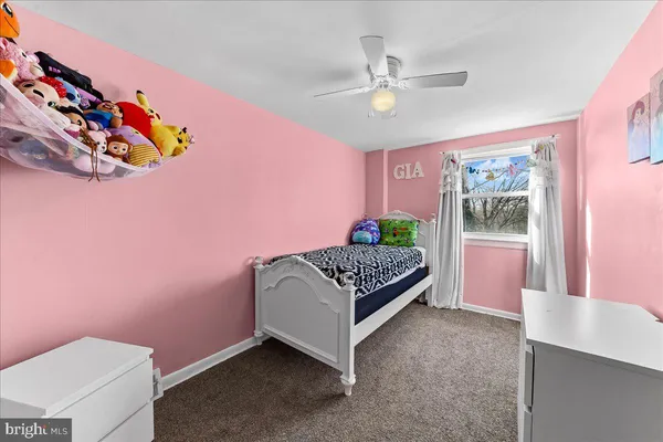 $219,900 | 2313 Delmar Drive, Folcroft, PA 19032