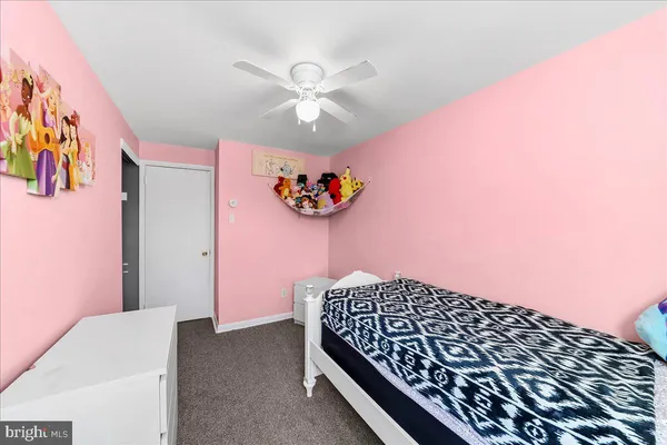 $219,900 | 2313 Delmar Drive, Folcroft, PA 19032