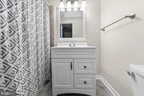 $219,900 | 2313 Delmar Drive, Folcroft, PA 19032