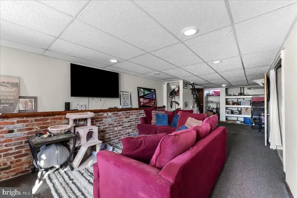 $219,900 | 2313 Delmar Drive, Folcroft, PA 19032