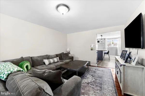 $219,900 | 2313 Delmar Drive, Folcroft, PA 19032