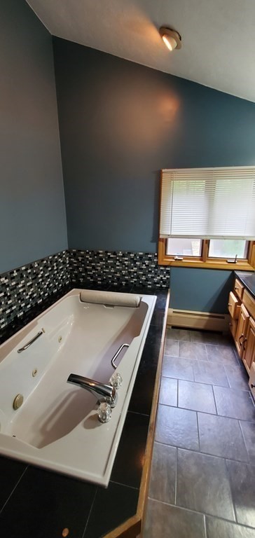 191 Oakham Road North Brookfield, MA 01535 - Photo 18 of 32 Gallery Image 18