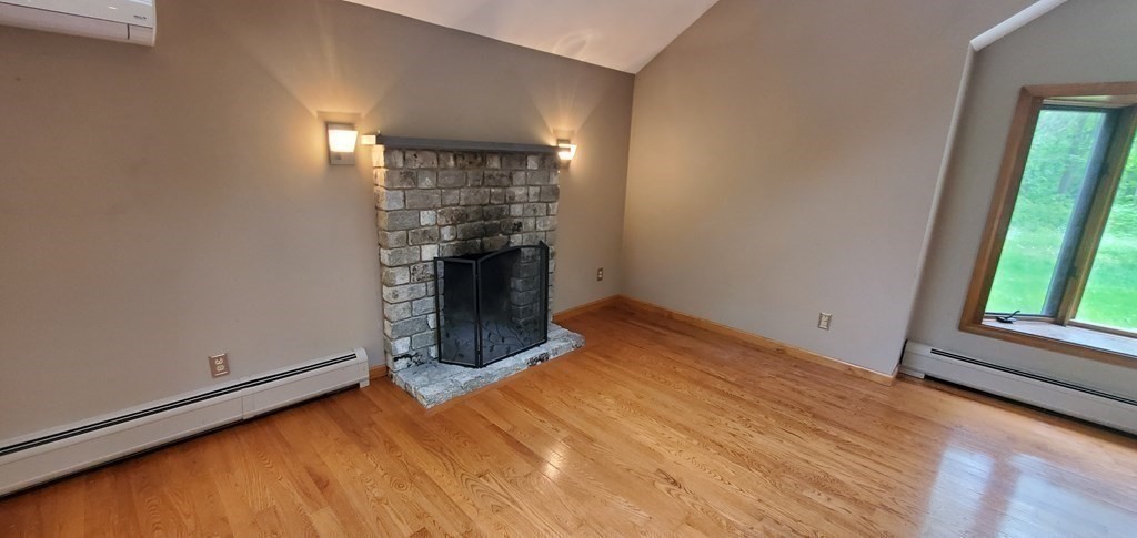 191 Oakham Road North Brookfield, MA 01535 - Photo 8 of 32 Gallery Image 8