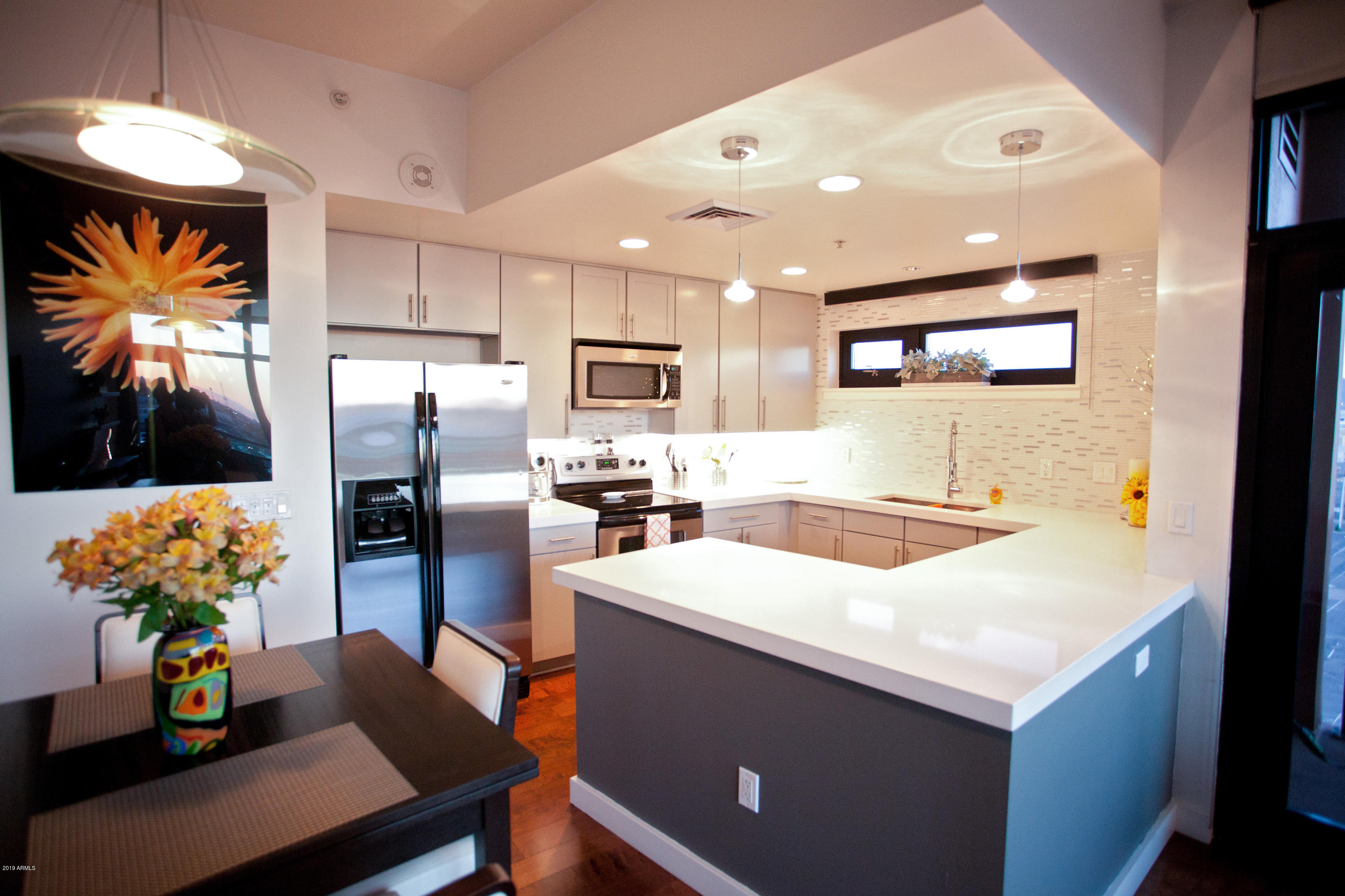 310 South 4th Street, Unit 601 Phoenix, AZ 85004 - Photo 2 of 37 Remodeled kitchen
