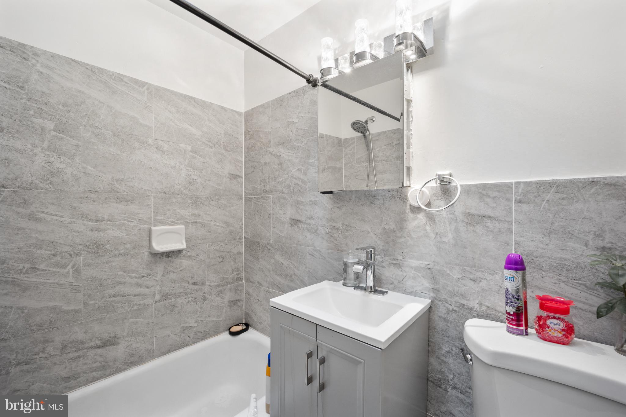 9120 Ryerson Road Philadelphia, PA 19114 - Photo 14 of 27