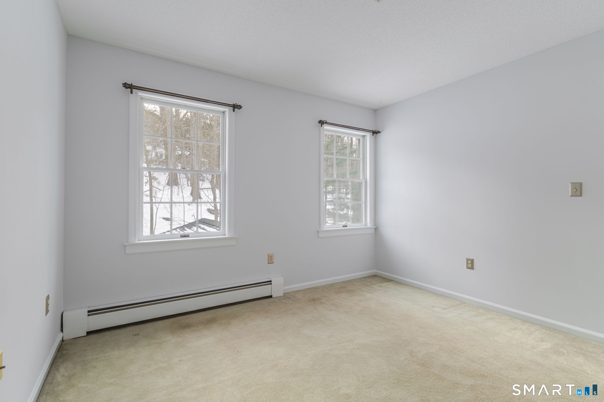 279 Old Mountain Road Southington, CT 06444 - Photo 10 of 37 an empty room with a window