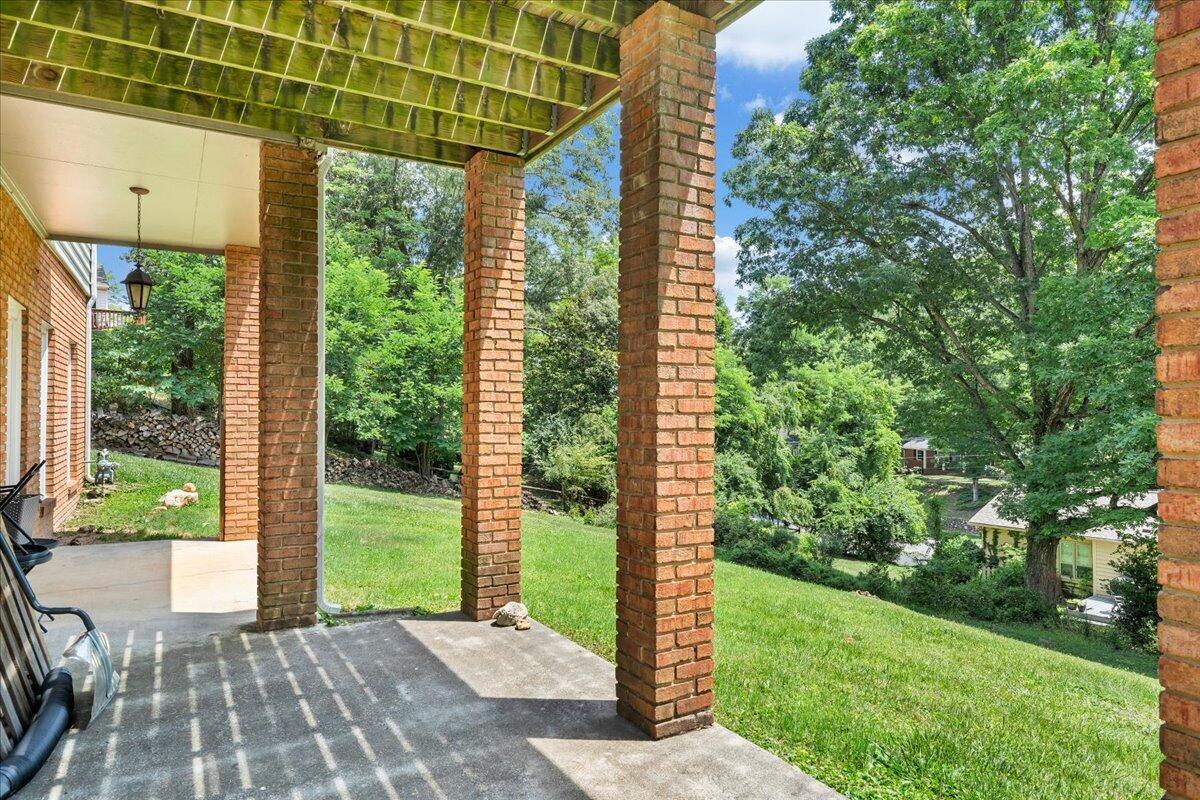 3702 Winding Way Road Southwest Roanoke, VA 24015 - Photo 42 of 80 042-MIB07477