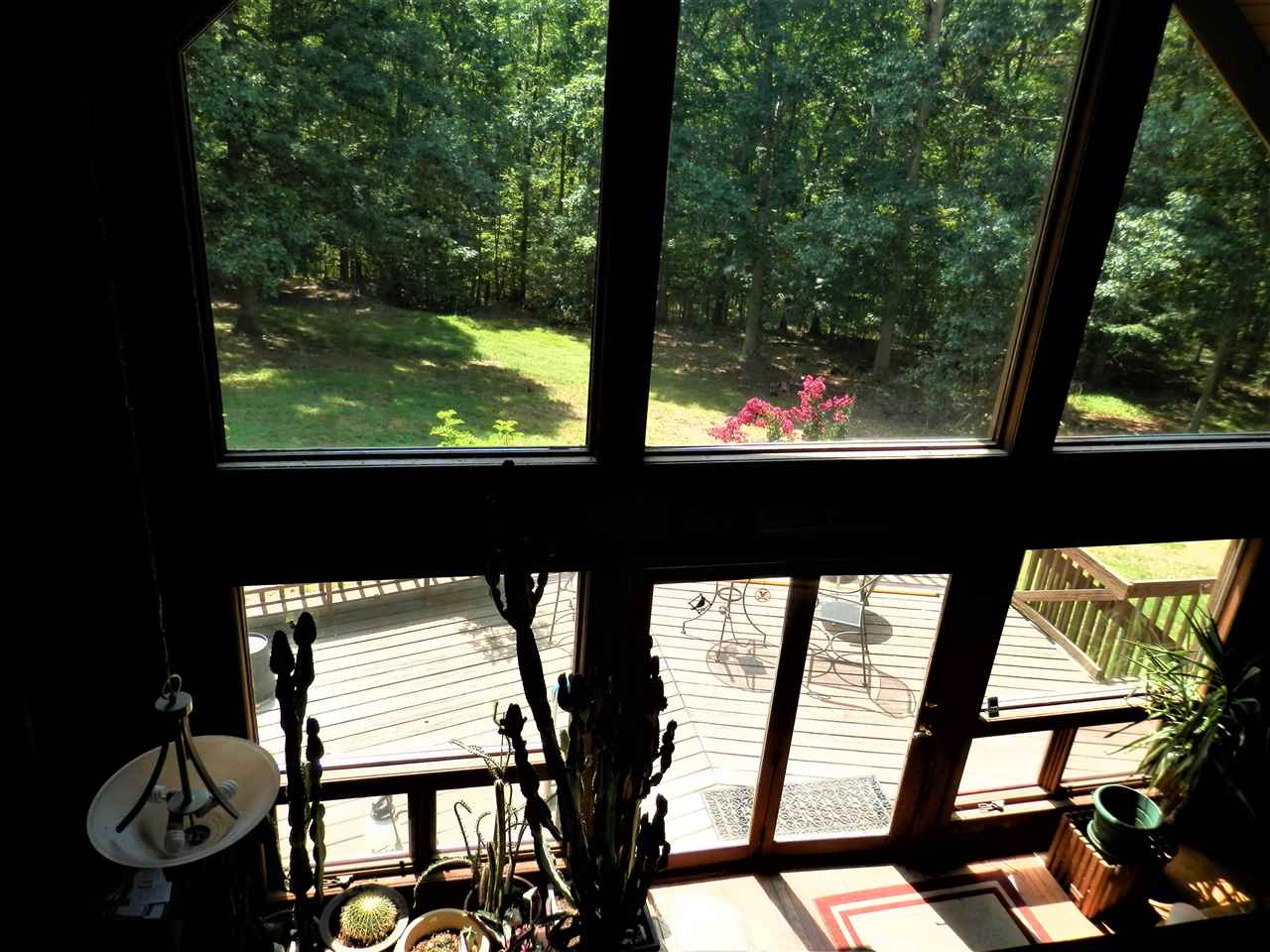 356 Flat Rock Road Waynesboro, VA 22980 - Photo 6 of 24 Gallery Image 6