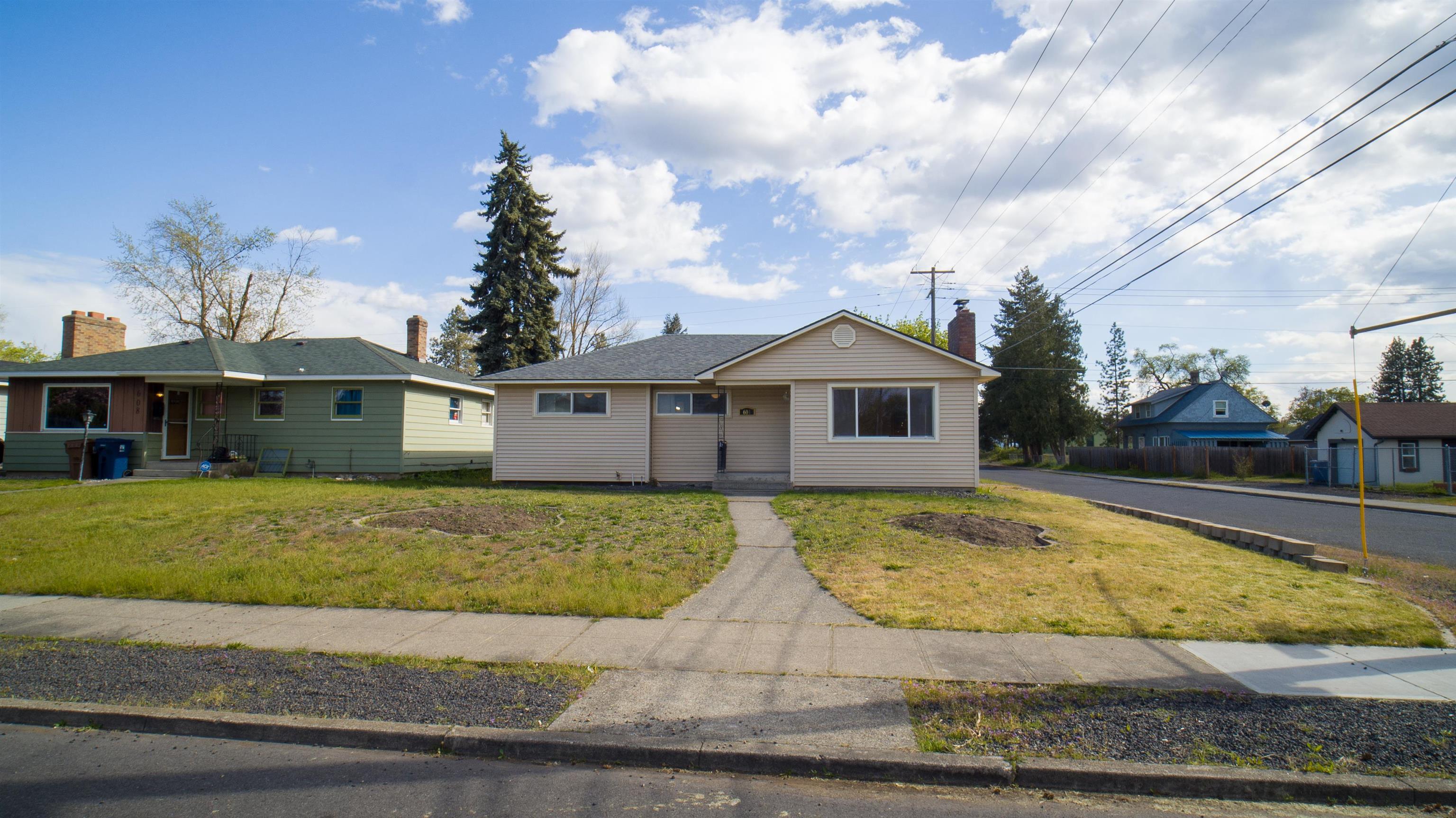 604 East Queen Avenue Spokane, WA 99207 - Photo 1 of 41