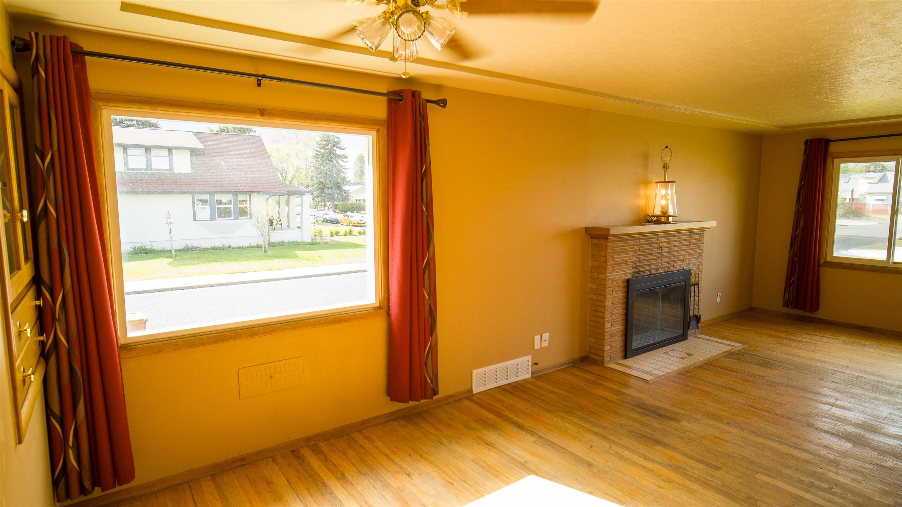 604 East Queen Avenue Spokane, WA 99207 - Photo 11 of 41