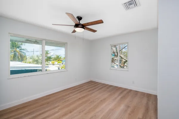 $698,800 | 29048 Iris Drive, Big Pine Key, FL 33043