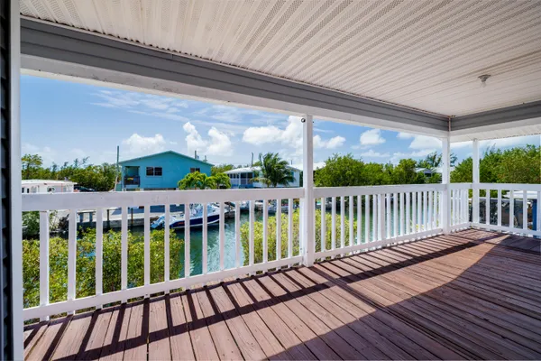 $698,800 | 29048 Iris Drive, Big Pine Key, FL 33043