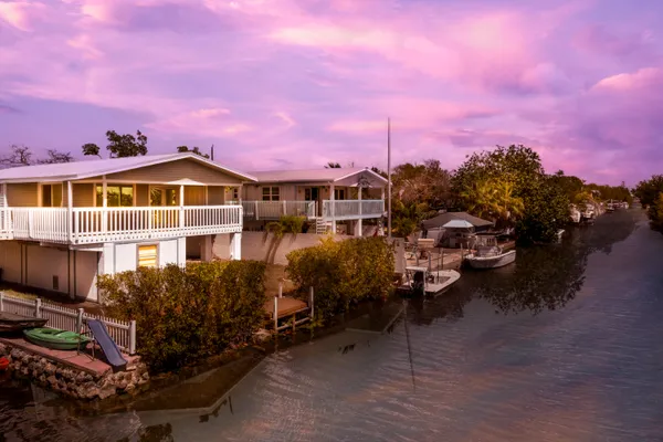 $698,800 | 29048 Iris Drive, Big Pine Key, FL 33043