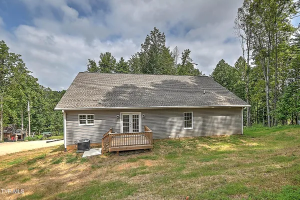 $600,000 | 476 Norris Road, Butler, TN 37640