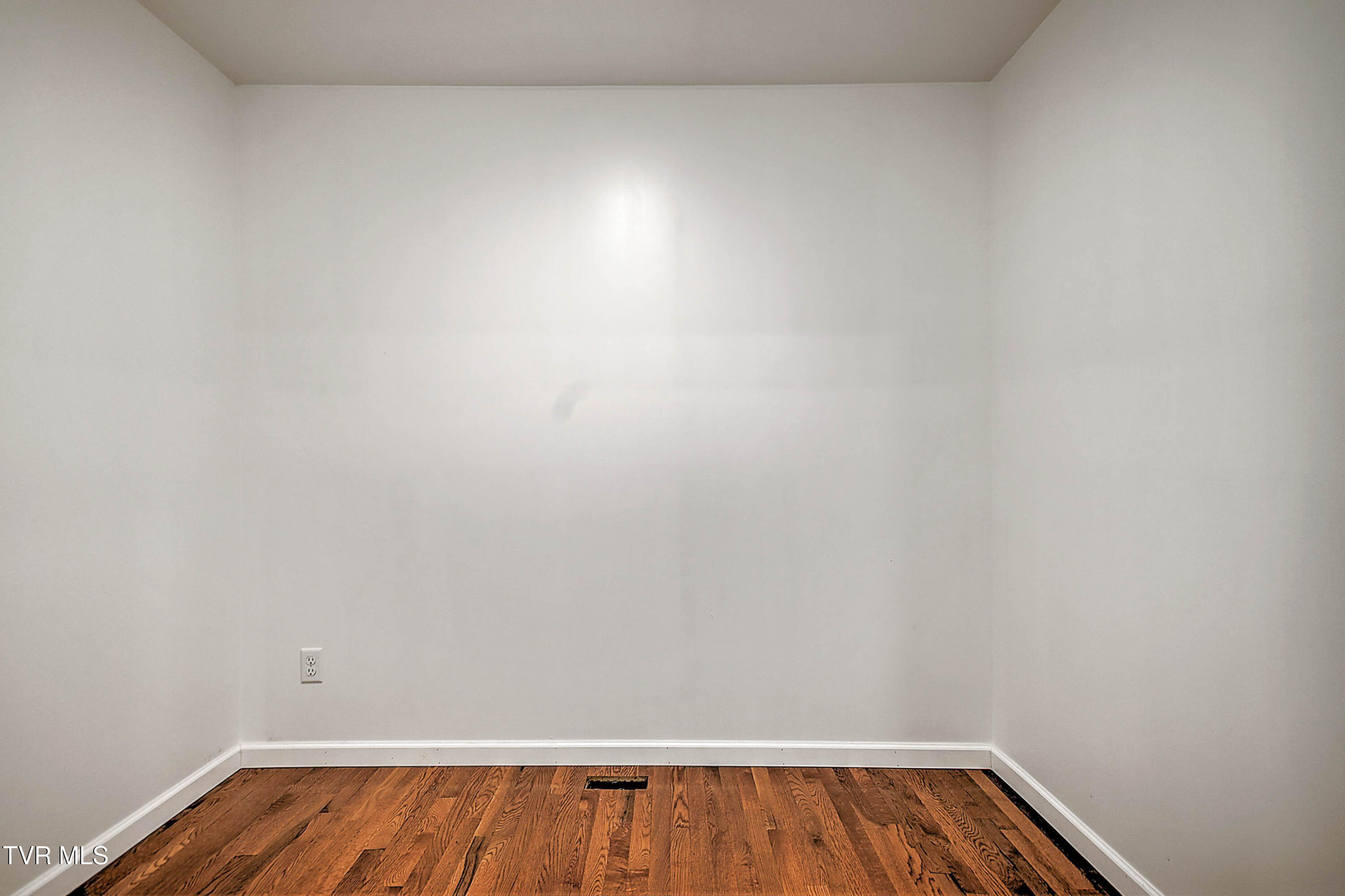 476 Norris Road Butler, TN 37640 - Photo 35 of 43 476 Norris DST-35