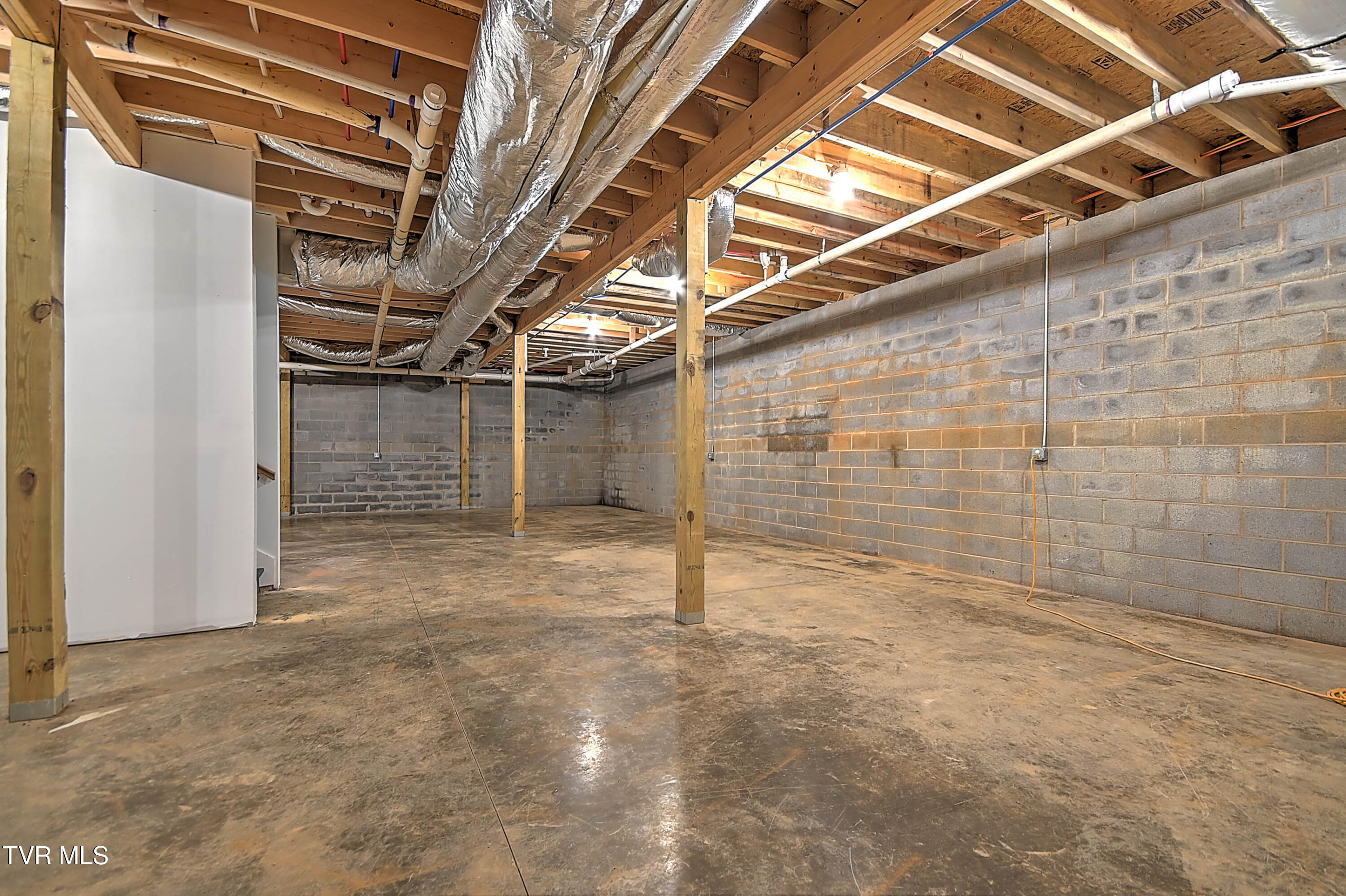 476 Norris Road Butler, TN 37640 - Photo 36 of 43 476 Norris DST-36