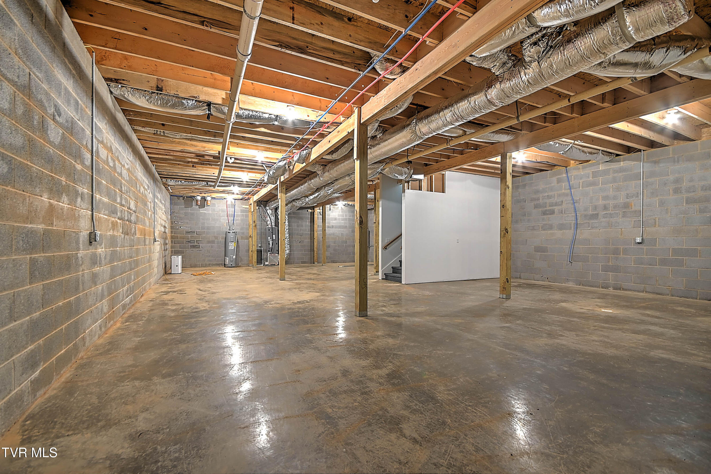 476 Norris Road Butler, TN 37640 - Photo 38 of 43 476 Norris DST-38