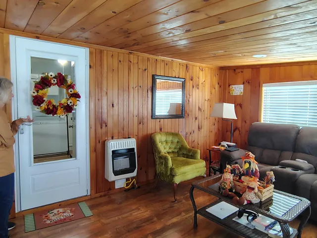 $240,000 | 151 Airport Road, Trion, GA 30753