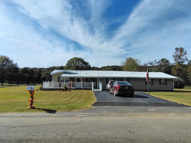 $240,000 | 151 Airport Road, Trion, GA 30753