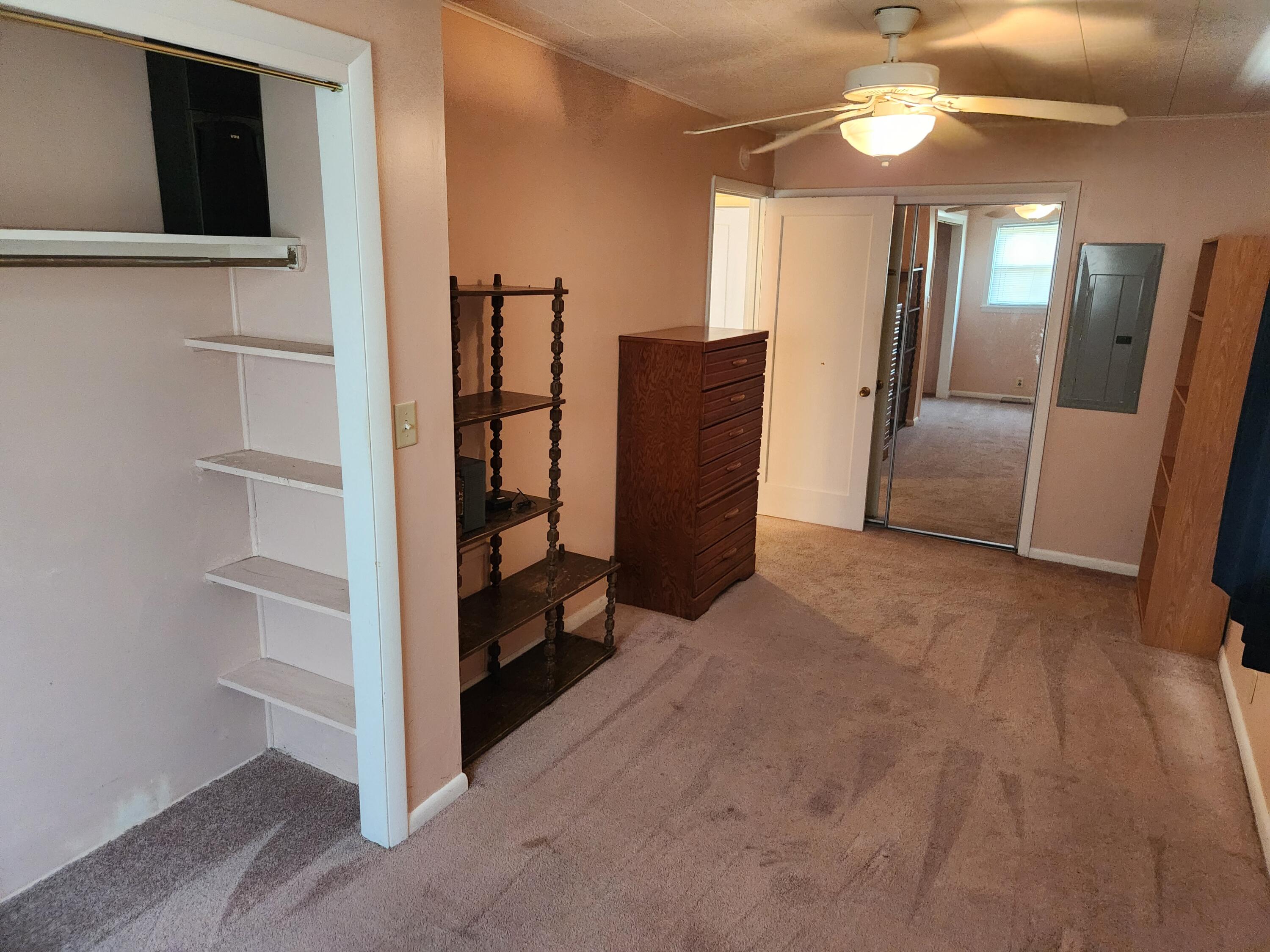 825 West Washington Street Rensselaer, IN 47978 - Photo 13 of 16 3000x2250