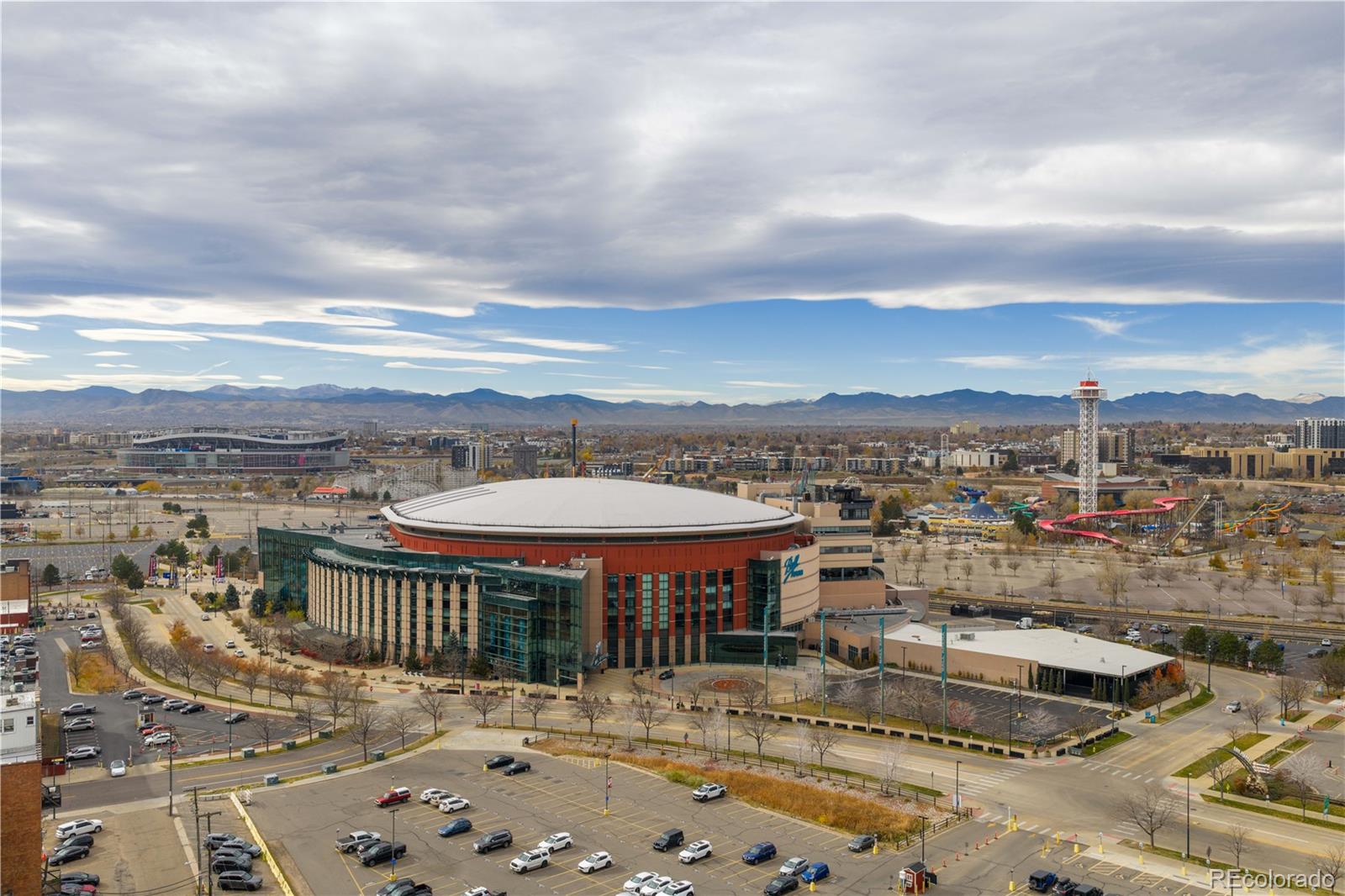 1616 14th Street, Unit 4A Denver, CO 80202 - Photo 41 of 43 a view of a terrace with a table and chairs