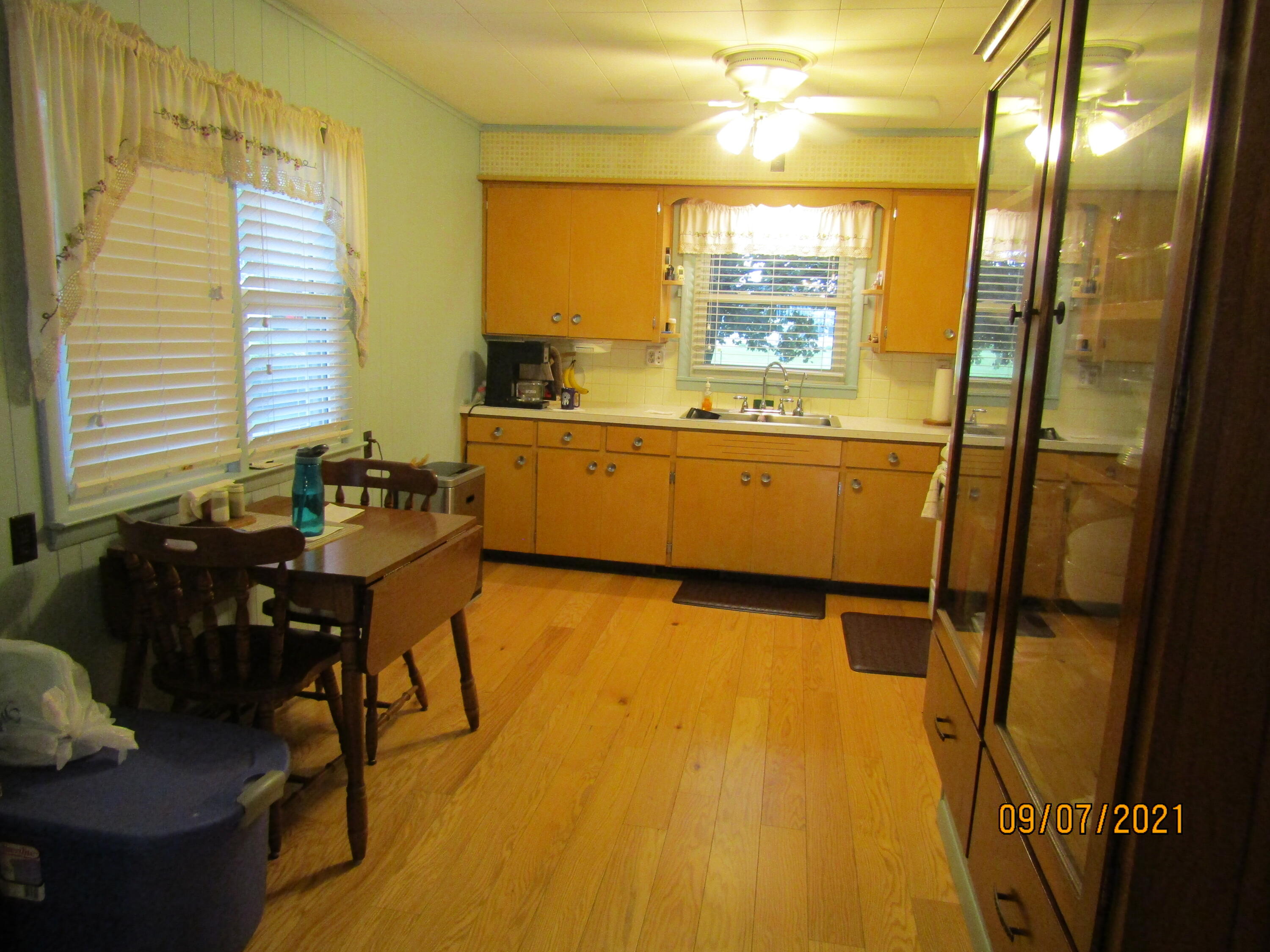 23391 River Run Road Mendon, MI 49072 - Photo 6 of 36 C4356FD7-0596-456C-B6D0-0098D25B2CCA