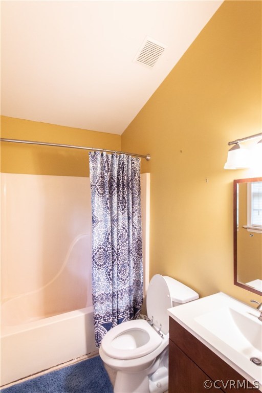 4908 Logswood Road Chesterfield, VA 23832 - Photo 17 of 19 MASTER BATHROOM