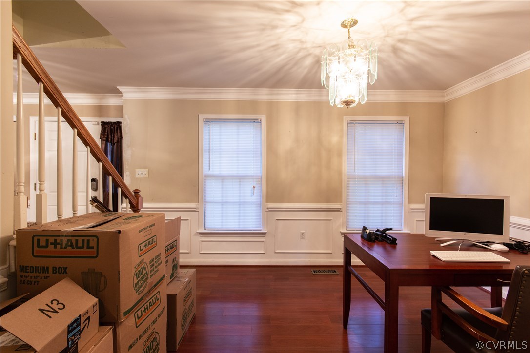 4908 Logswood Road Chesterfield, VA 23832 - Photo 10 of 19 STATELY DINING ROOM