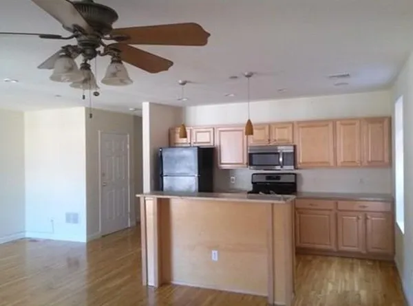 $3,600 | 121 Homestead Street, Unit 1, Boston, MA 02121