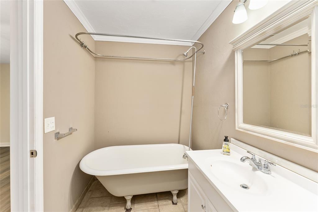 18673 Northwest 252nd Street High Springs, FL 32643 - Photo 17 of 40