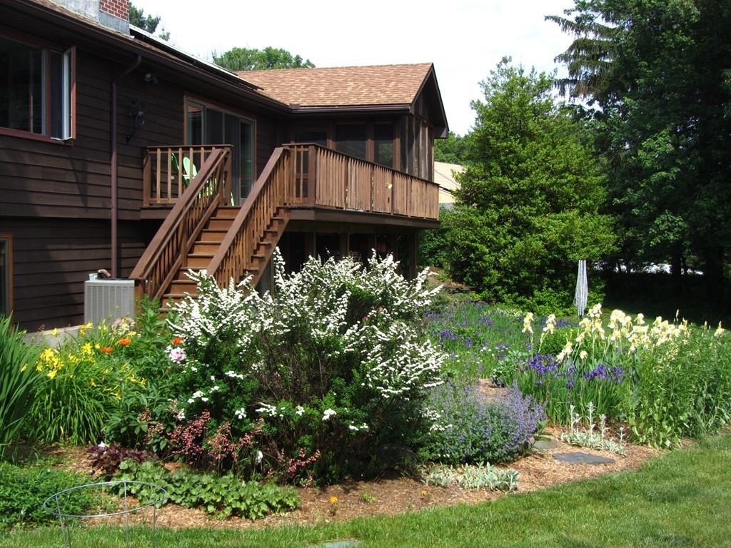 515 Station Road Amherst, MA 01002 - Photo 16 of 42