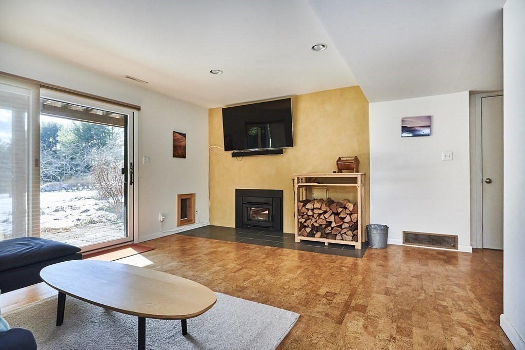 515 Station Road Amherst, MA 01002 - Photo 32 of 42