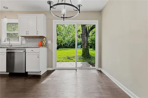 $215,000 | 10515 Palmer Avenue, Kansas City, MO 64134