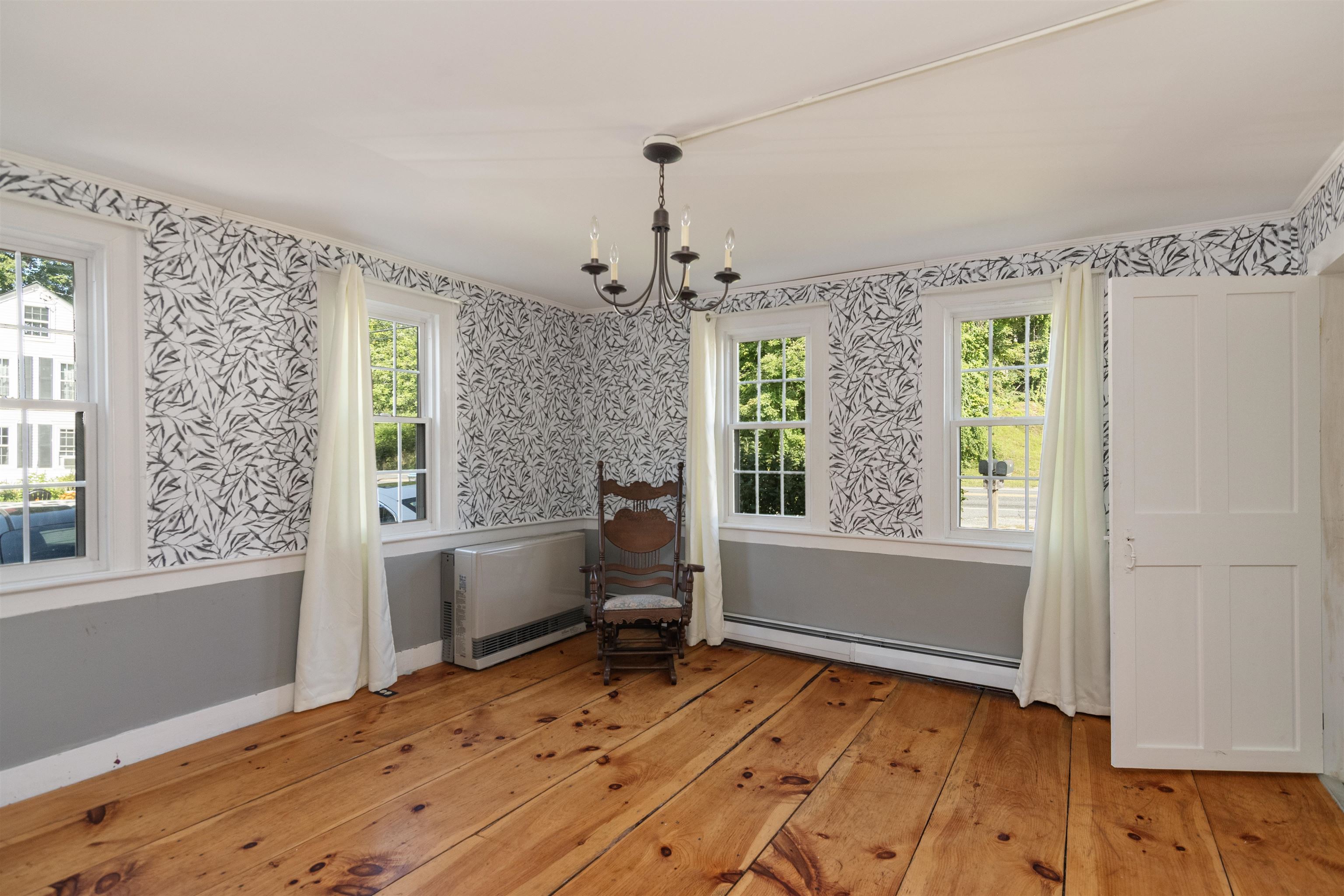 476 Highway 25 Topsham, VT 05086 - Photo 13 of 47