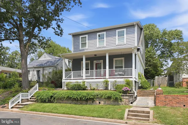 $1,495,000 | 5633 5th Street North, Arlington, VA 22205