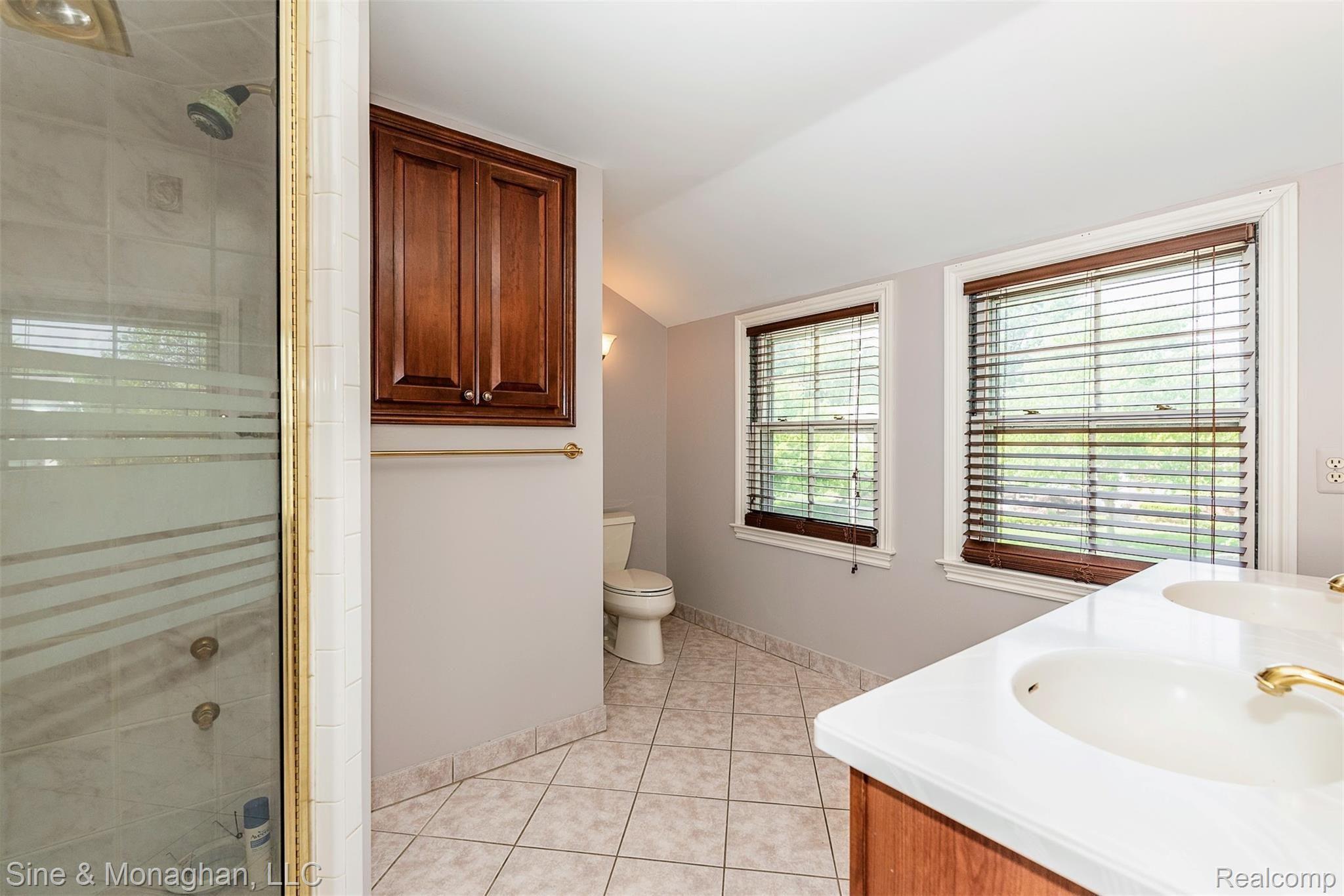 1071 North Oxford Road Grosse Pointe, MI 48236 - Photo 23 of 38 DSC_7972.jpg