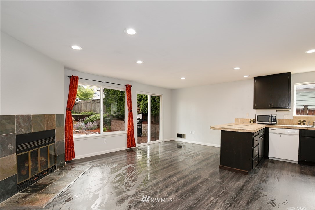 1233 227th Place Southwest Bothell, WA 98021 - Photo 4 of 25